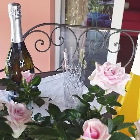 Dimora Amalthea Laghi Maggiore E Monate Apartament *