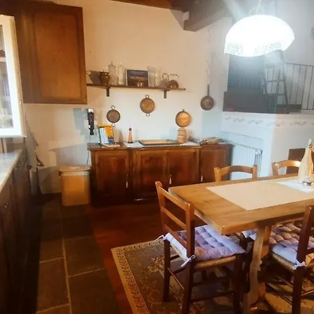 شقة Dimora Amalthea Laghi Maggiore E Monate
